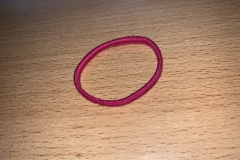Pinkes Haargummi (Funddatum: 01.02.2020)