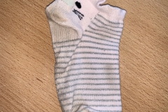 Einzelne Socke rosa "Kaninchen"  (Funddatum: 01.02.2020)